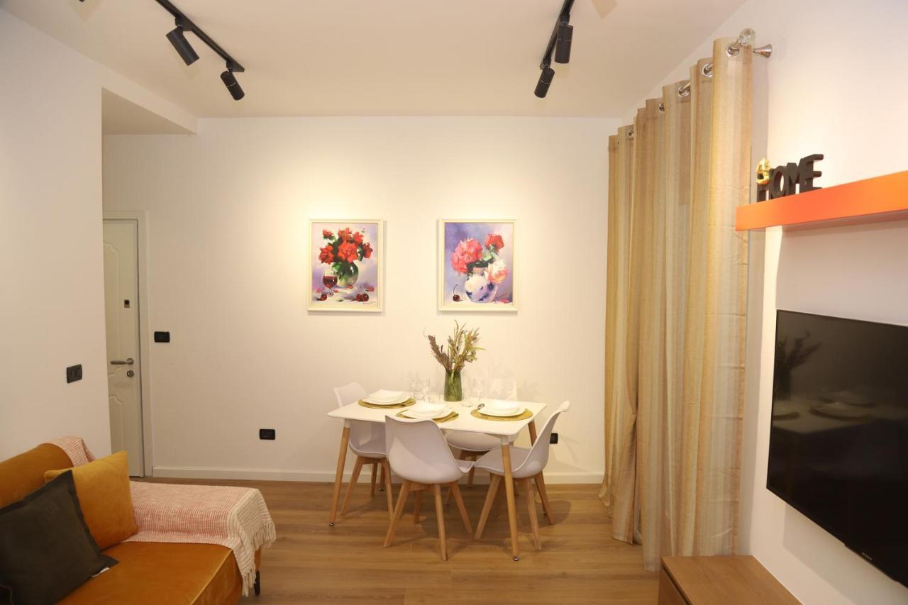 Mjolly Apartment 티라나 외부 사진